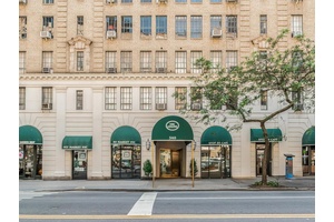 Spacious Studio Jr. 1 Bedroom at the Prestigious Parc Vendome Condominium Columbus Circle Discover this exceptionally large studio currently configured as a true one bedroom with a pressurized divider, but ...