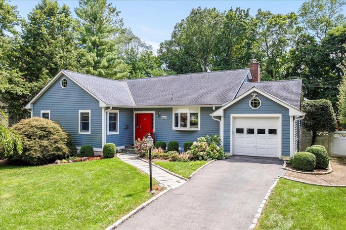 Welcome to 65 Windingwood Road S.
