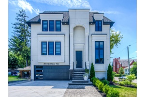 A SHOWSTOPPER ! CUSTOM DREAM HOME IN DRUMBO.