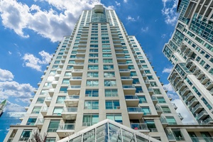 Luxury Monarch condo by Mattamy in the high demand area of Willowdale East !