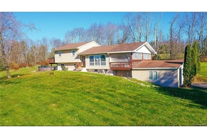 Luxury Oasis in Woodbourne, NY !