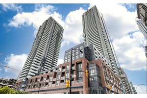 Live above it all in this standout 2 bed, 2 bath at Avia 2.