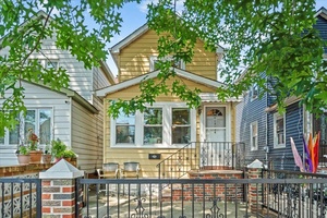 ? ? Welcome Home to 109 34 125th Street, South Ozone Park !