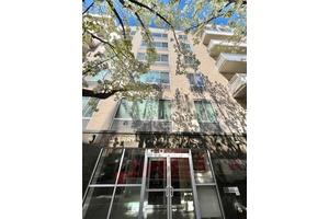 Nearly 1, 000 Sqft Newly Renovated 2 Bed 2 Bath Condo for Only 755, 000 !