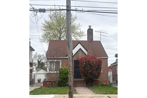 Cape Style Home. This Home Features 4 Bedrooms, Full Bath, Eat In Kitchen amp ; 1 Car Garage.