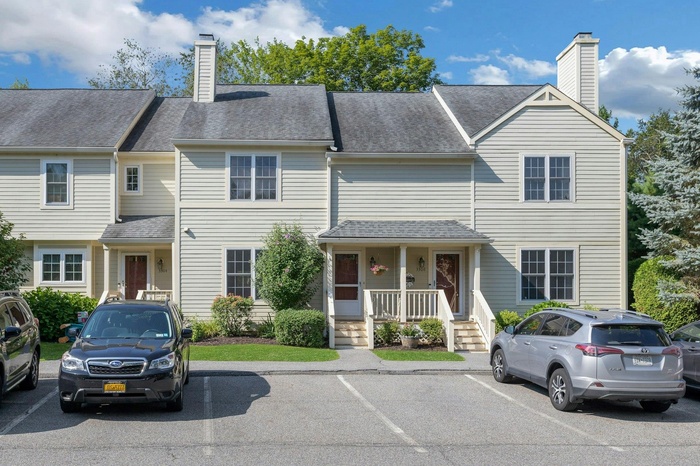 Entry with covered porch
