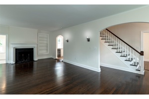 Just 25 minutes to the George Washington Bridge this is Upper Nyack living with city convenience and timeless charm.