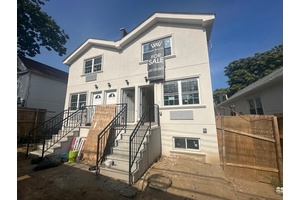 Brand New Construction Two Family Home in Clason Point Discover this stunning newly built two family home located in the desirable Clason Point neighborhood of the Bronx, perfectly situated on ...