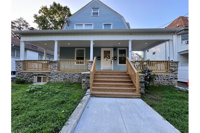 2 Family Dutch Colonial