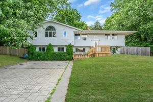 Great starter home located in the desirable Three Village School District, just minutes from Stony Brook University and Hospital.