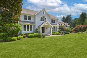 Meticulously maintained, beautifully appointed 4 bedroom, 4 full and 1 half bath Colonial set on a level acre at the end of a quiet cul de sac in prestigious Inglenook ...