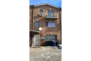 Attached 2 Family House, Backyard, No basement, Needs Work, House is