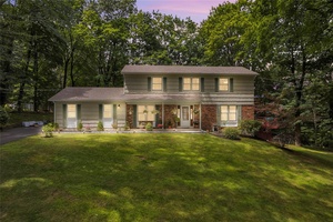 Welcome to 2385 Bunney Lane !