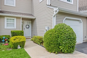 This spacious, highly sought after Gloucester model offers the perfect blend of luxury and relaxation.