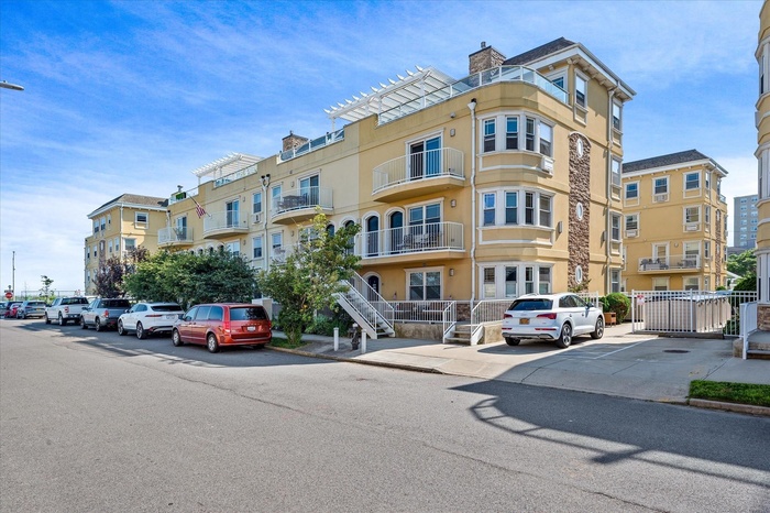 View of apartment building / complex
