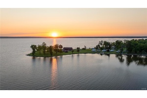 Incredibly rare gem on Oneida Lake !