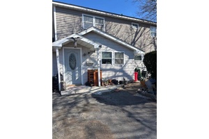 Expanded Ranch Levitt home in residential quiet community This is a handy man special 4 bedroom 2 baths large property circular driveway parking for 6 cars 3 car garage dual ...