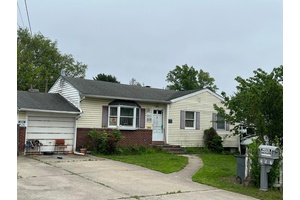 This Is a Bank Owned ranch home, 3 Bedrooms, 1 Kitchens, Formal Living Room, 2 Baths.