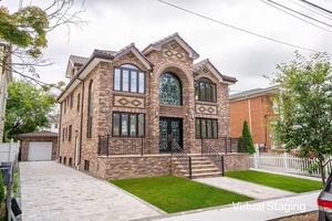 Located in Whitestone, this huge two family mansion newly built in 2025 has a magnificent appearance, high end materials, fine workmanship, central air conditioning and customized wardrobes, which undoubtedly enhances ...