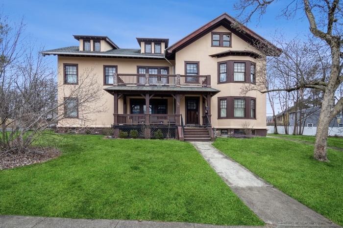 Original Schwartz Brothers Mansion, over 6,400 sq.ft