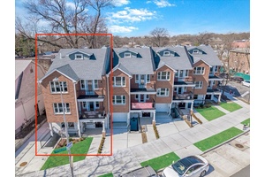 Income Producing Property in the Heart of Bayside !