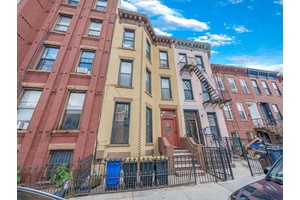 1018 Halsey Street, Brooklyn, NY 11207 Multi Family with Strong Income Potential in Bushwick Welcome to 1018 Halsey Street, a solid three family brick building located in the heart of ...
