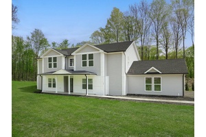Seller offer of 7, 000 credit towards closing costs !