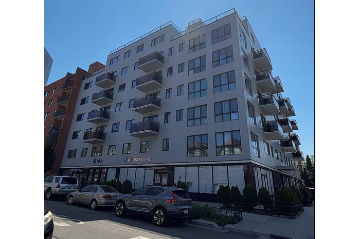 View of apartment building / complex