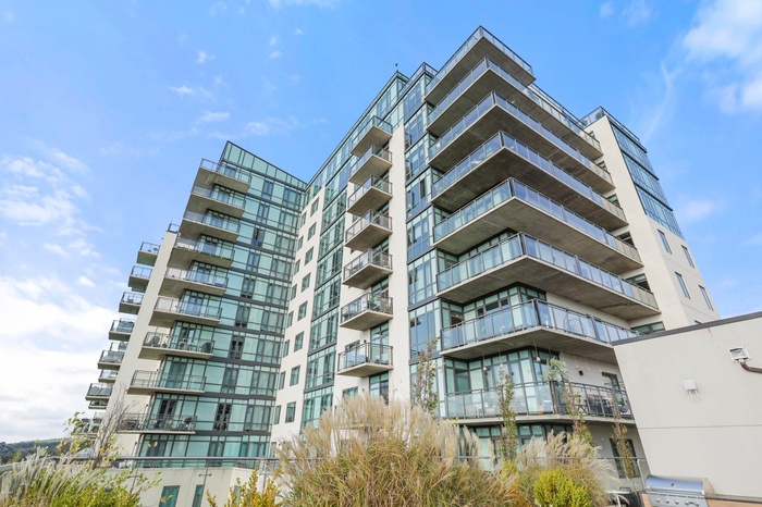 View of apartment building / complex