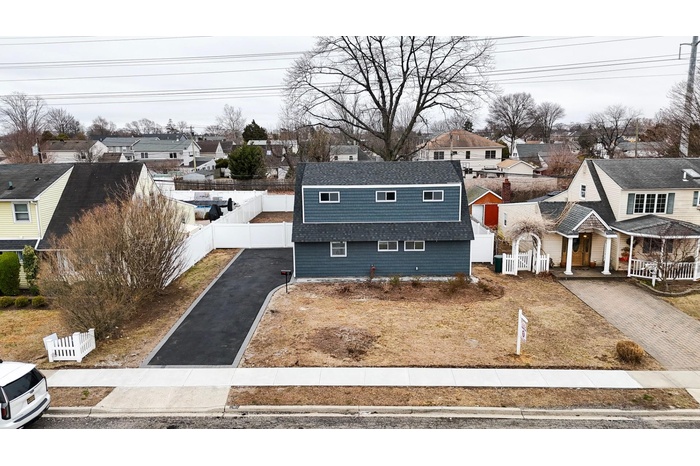 Aerial view with a residential view