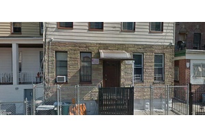 4 family house located in the area of Cypress Hills, close to transportation and everything.
