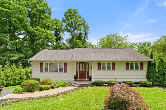Welcome home to 6 Andover Road!