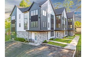 Welcome to 5 Francis Place 214 A True One of a Kind Custom Luxury Condo in Monsey s Most Sought After Location This architectural masterpiece offers over 3, 100 sq.