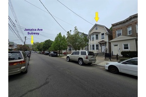 Renovated 6 Bedroom 2. 5 Bath colonial home off Jamaica Ave subway in the beautiful Richmond Hill neighborhood !