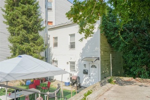 AMAZING INVESTMENT OPPORTUNITY IN YONKERS !