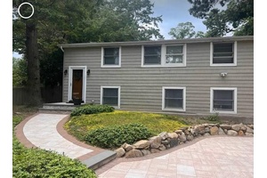 Welcome to Cul de sac Living adjacent to Setauket Greenway Trail, Nature lovers will love the direct access to the trail.