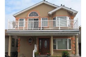 Experience the best of coastal living in Long Beach s West End !