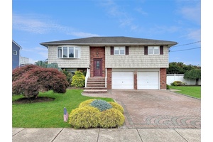 Endless Potential Awaits in This Spacious 4 Bedroom, 2 Bath Hi Ranch in the Farmingdale School District This is the perfect opportunity to create your dream home !