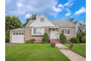 Welcome home to this inviting 4 bedroom, 2 bathroom residence tucked away on one of Pearl River s most peaceful and sought after streets.