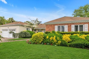 Hewlett 4 bedroom 3 bath ranch.