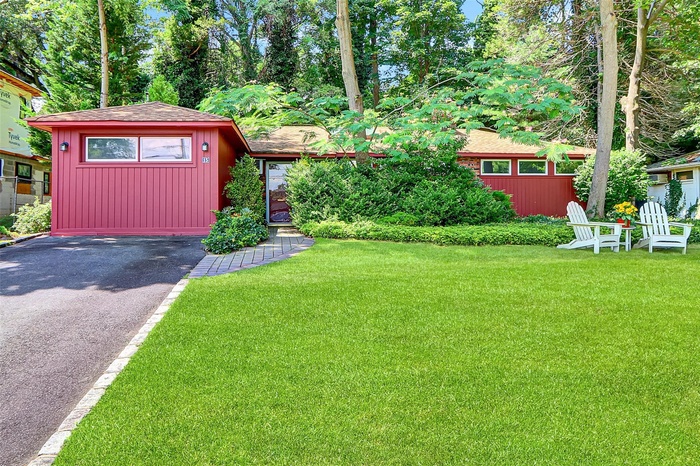 Sun-Drenched Beautifully Maintained Ranch