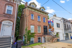Handsome brick Victorian Beauty on Newburgh's famous Liberty St !