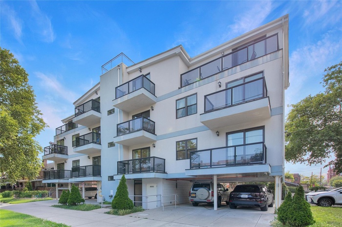 View of apartment building / complex