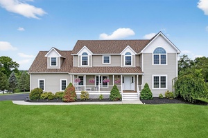 Spacious amp ; Sun Filled Colonial on 3.