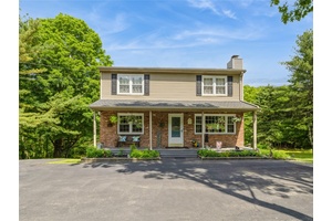 Want country living at its finest ?
