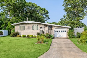 In a Prime location sits this 3 bedroom ranch with a Full Basement and 1 car garage set in private Cul De Sac !