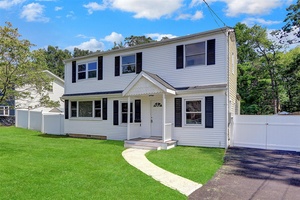 Completely Renovated 5 Bedroom Colonial in North Babylon Move In Ready !