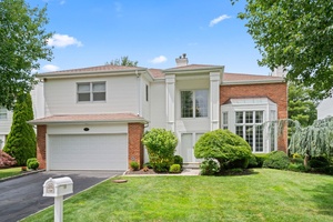 Golf Lover s Dream Home !