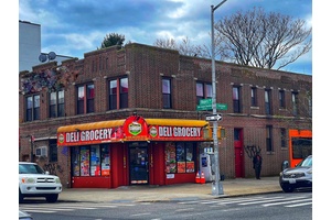 3 Stores includes a deli, a hair salon, a tax preparation office and 2 fully renovated 2 bedrooms apartments !
