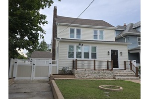 Discover 55 Southside Avenue a beautifully renovated 3 bedroom, 3 bath Colonial featuring a fully finished attic and basement, along with a spacious 2 car detached garage.